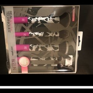 Real technique brush set